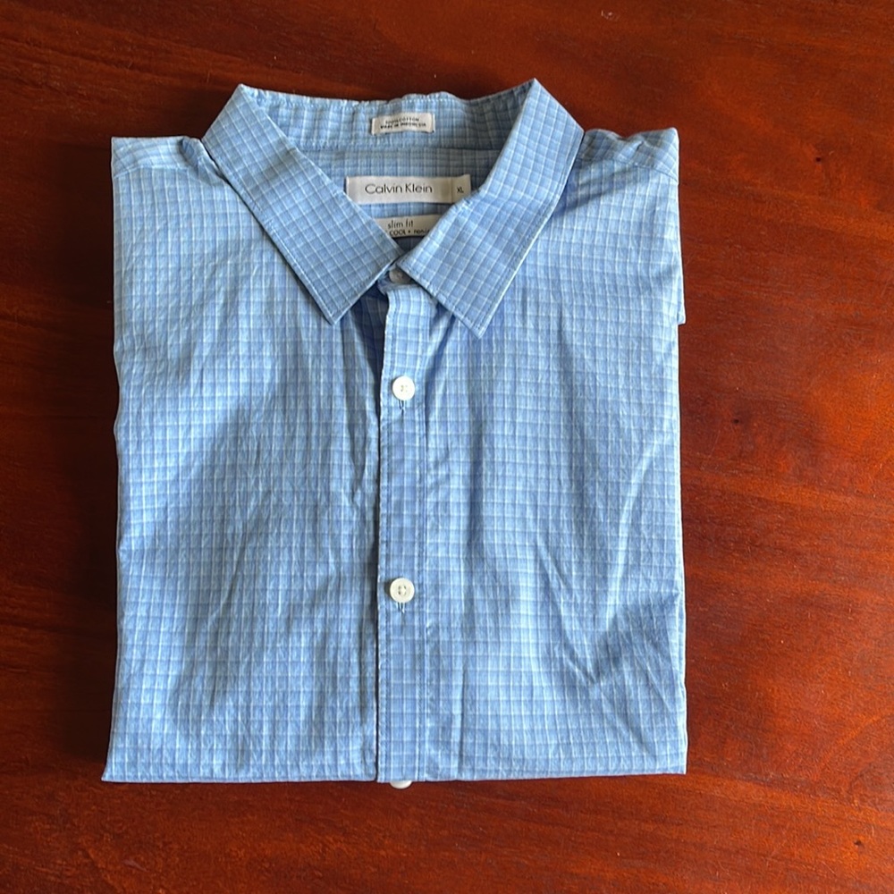 Calvin Klein Dress Shirt Size Lg Blue plaid